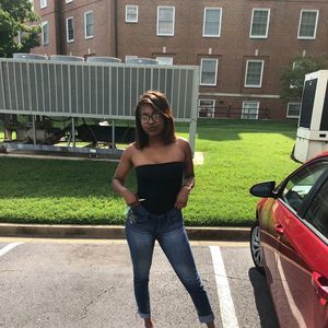 Meet your Posher, Shelly